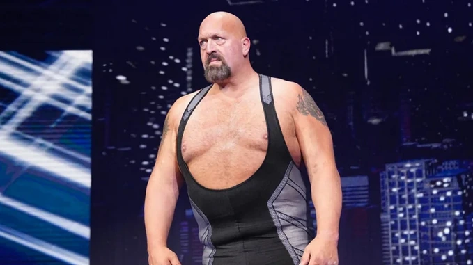 Paul Wight auf der AEW Bühne