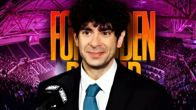 Tony Khan gibt beim Forbidden Door Media Call Auskunft