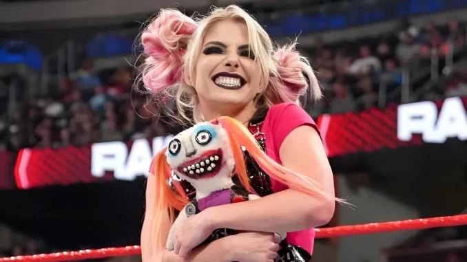 Alexa Bliss mit ihrer Puppe Lilly
