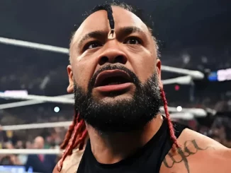 Jacob Fatu vor dem WWE Ring