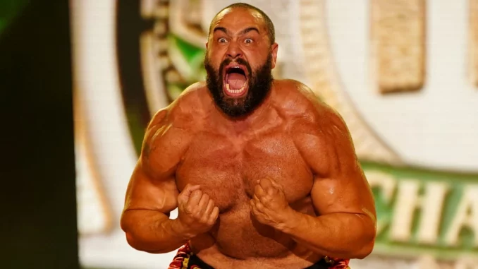Rusev demonstriert seine Stärke auf der Stage