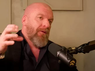 Triple H wird in einem Podcast interviewt