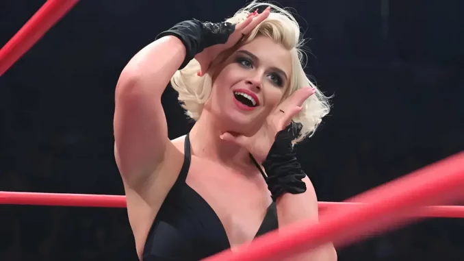Toni Storm mit ihrer typischen Gesichtspose