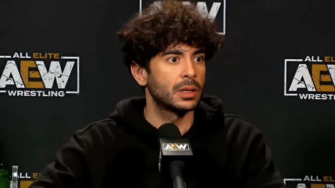 AEW Präsident Tony Khan ist sichtlich erstaunt