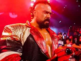 Andrade begibt sich zum WWE Ring