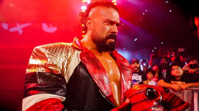 Andrade begibt sich zum WWE Ring