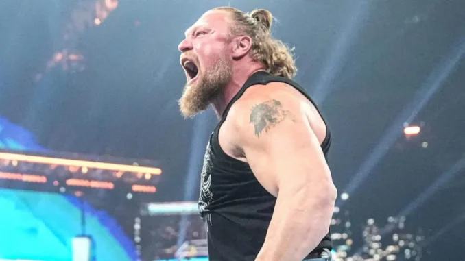 Brock Lesnar brüllt lautstark im Ring