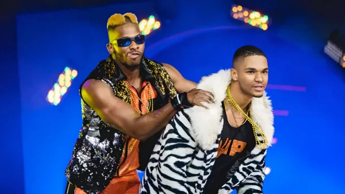 aew-private-party-auf-der-stage Private Party befinden sich auf der AEW Stage