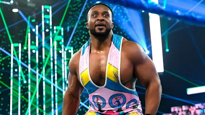 Big E steht im Ring und ist bereit für sein Match