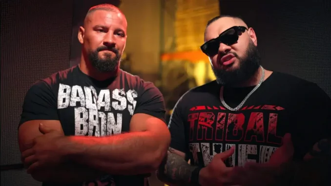 Foto mit Bron Breakker (links) und Bronson Reed (rechts)