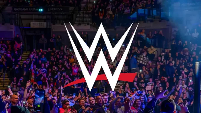 Grafik mit WWE Logo und Fans in einer Arena