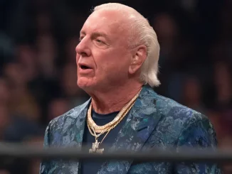 Ric Flair blickt in die Ferne