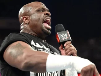 D-Von-Dudley brüllt ins WWE Mikrofon