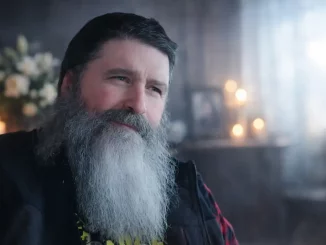 Mick Foley gedenkt seiner Mutter