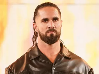 Seth Rollins sieht sehr ernst aus