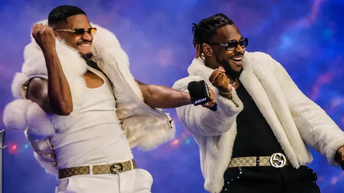 Private Party feiern sich auf der Stage