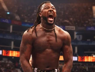 Swerve Strickland in kämpferischer Pose