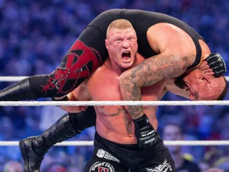Brock Lesnar führt seinen F5 Finisher gegen The Undertaker aus