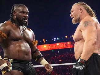 Oba Femi und Brock Lesnar stehen sich im Ring gegenüber