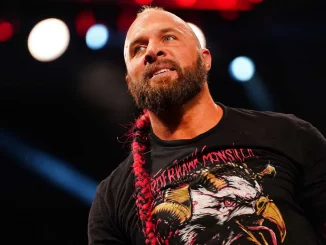 Lance Archer unter Scheinwerfern