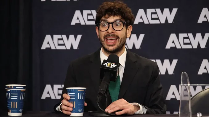 Tony Khan beantwortet in der AEW Post Show Fragen nach dem Pay-per-View