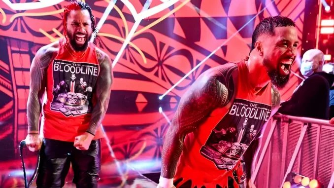 The Usos machen sich auf den Weg zum Ring