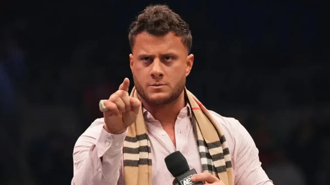 MJF zeigt mit seinem Finger