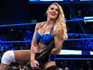 Lacey Evans im Ring während eines Matches