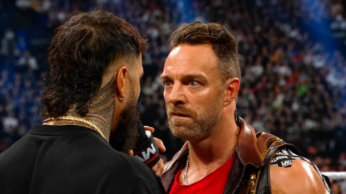 LA Knight starrt Jey Uso an