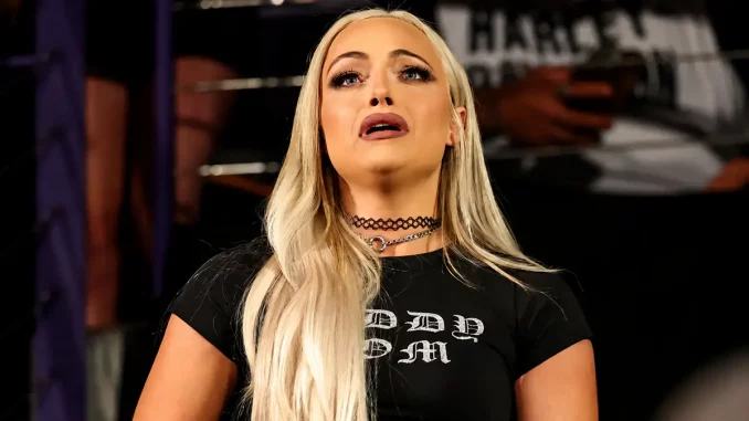 Liv Morgan sieht sichtlich besorgt aus