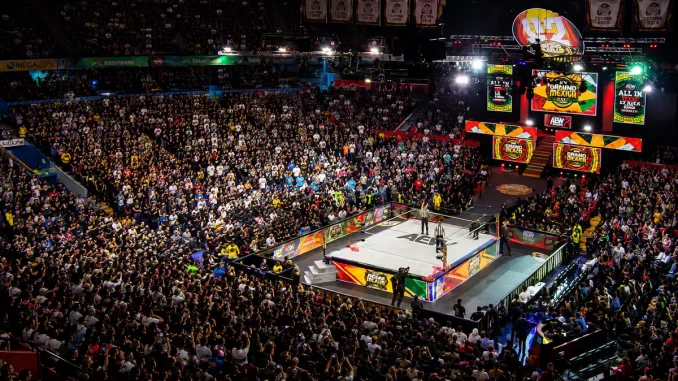 Blick in die AEW Grand Slam Mexico Arena